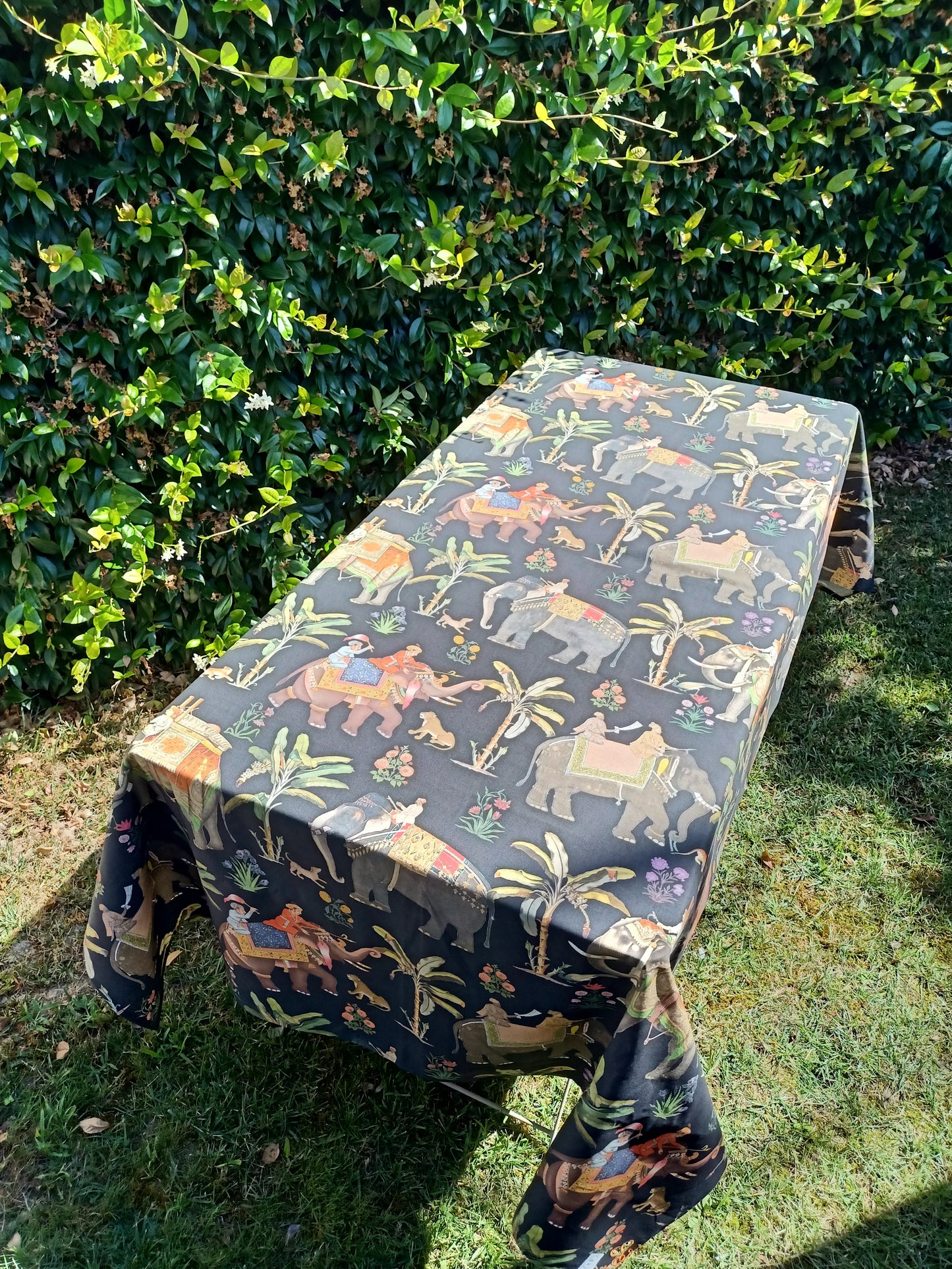 Safari tablecloth