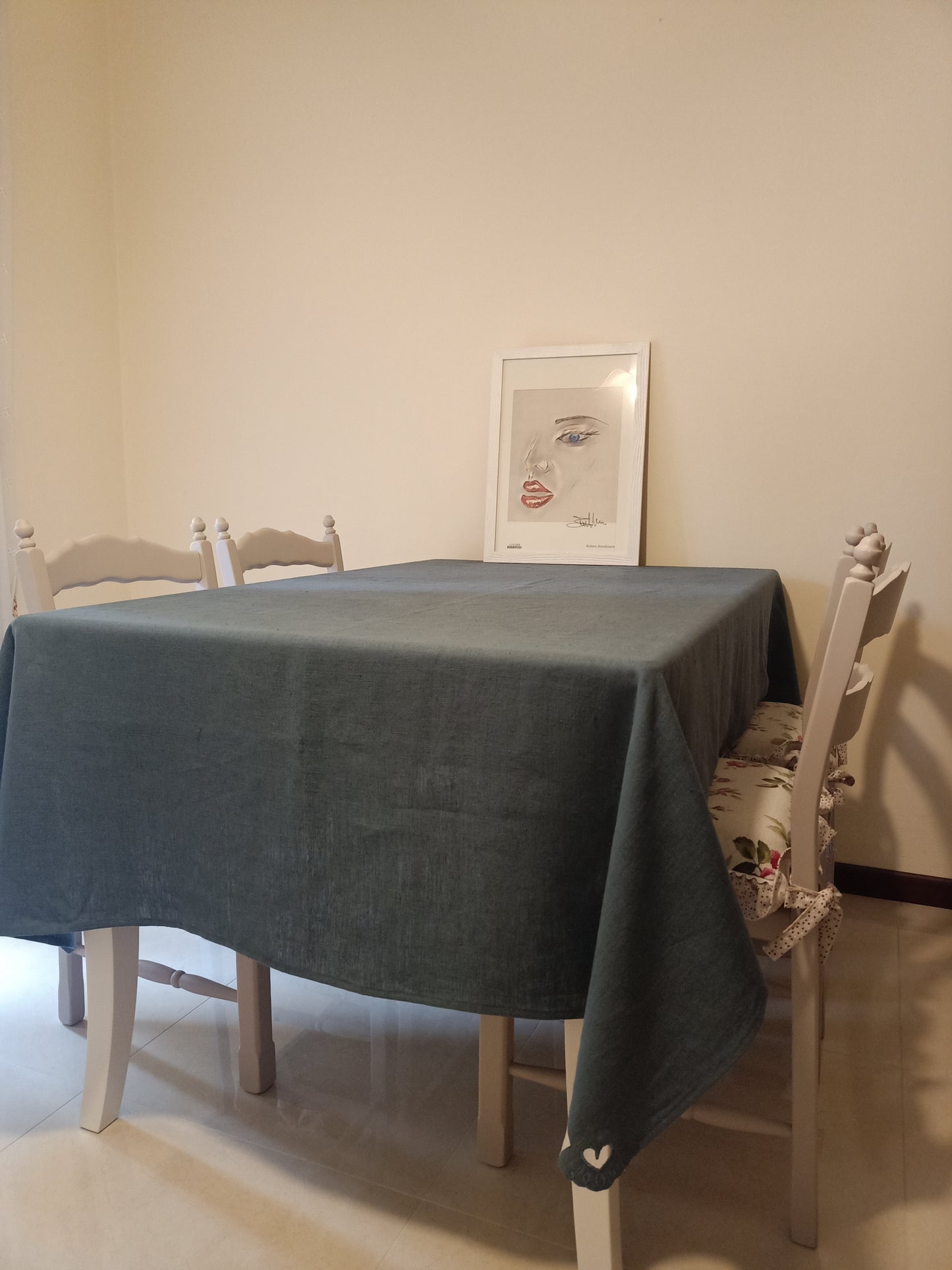 Linen Luxy tablecloth